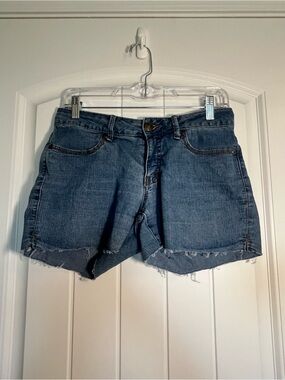 Faded Glory Medium Blue Denim Frayed Hem Shorts
